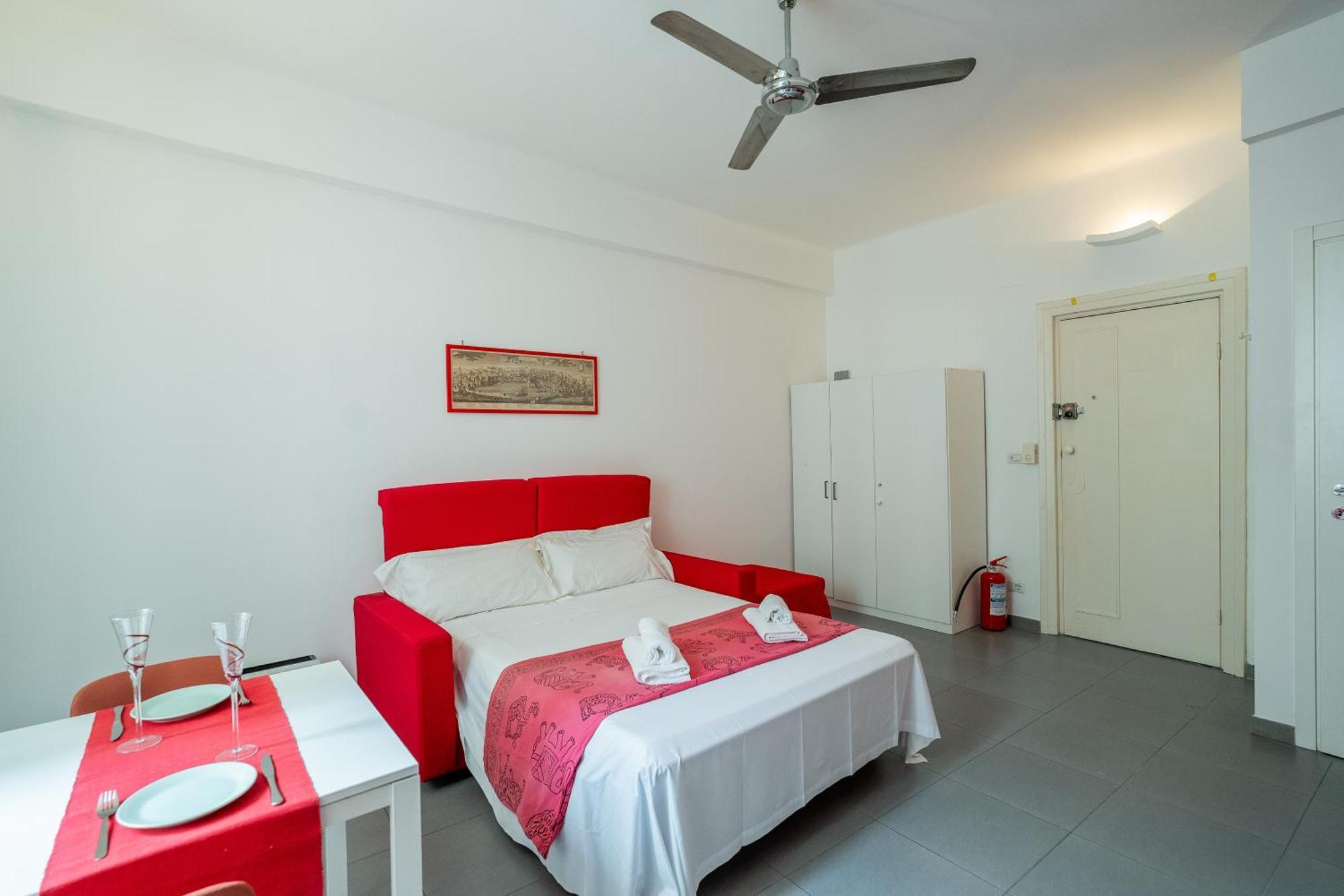 Apartment Mono Sl4 In Centro Di Fronte All'acquario 200mt Genua