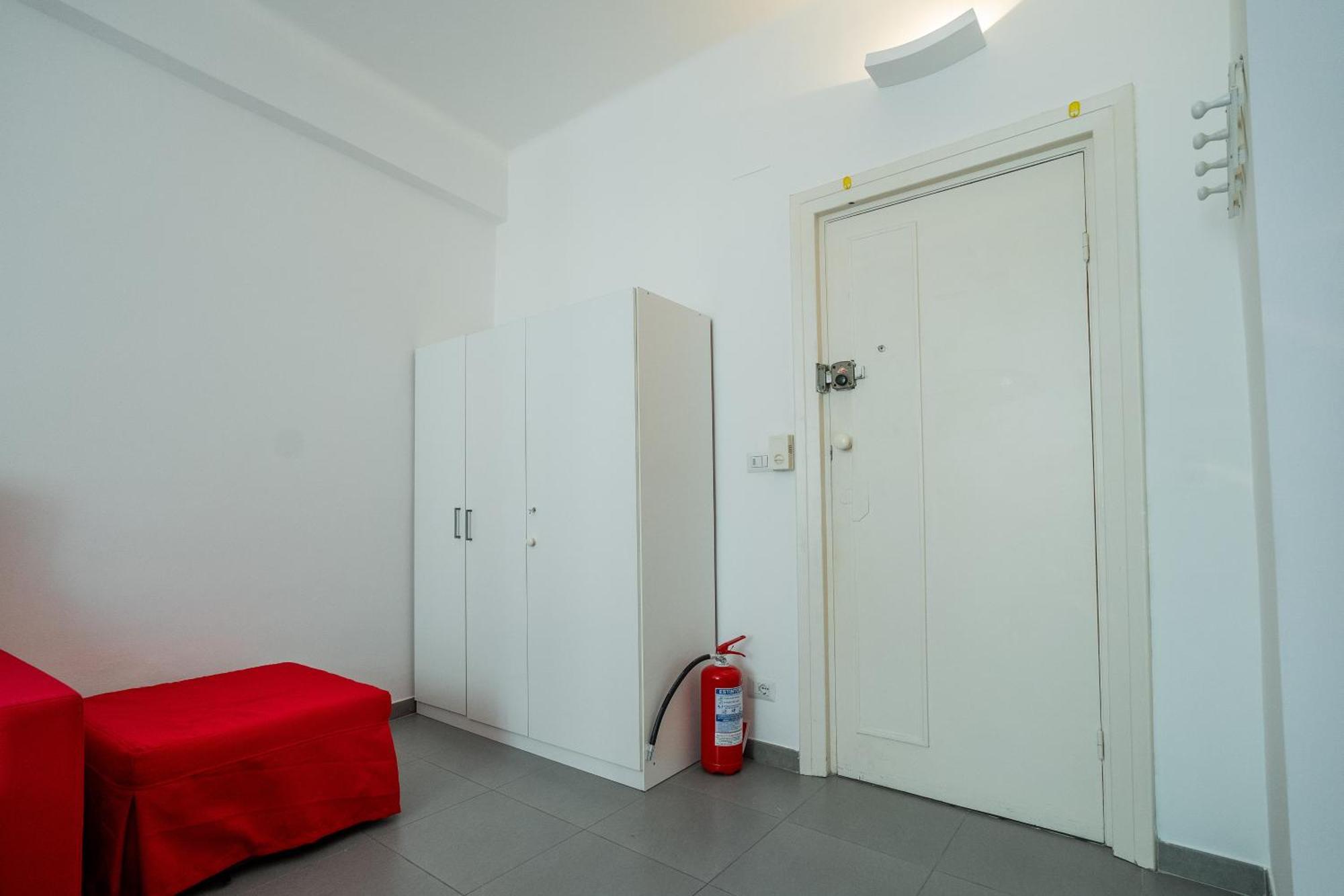 Mono Sl4 In Centro Di Fronte All'acquario 200mt *